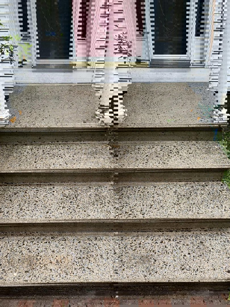 Sidewalk Pressure Washing